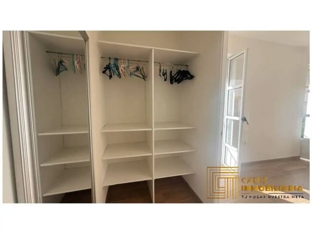Bedroom of Flat for rent in El Puerto de Santa María  with Air Conditioner and Balcony