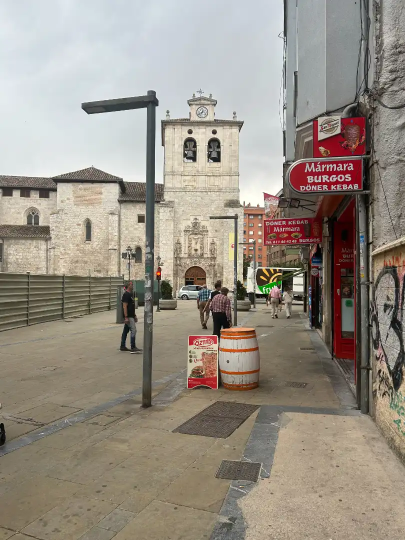 Außenansicht von Residential zum Verkauf in Burgos