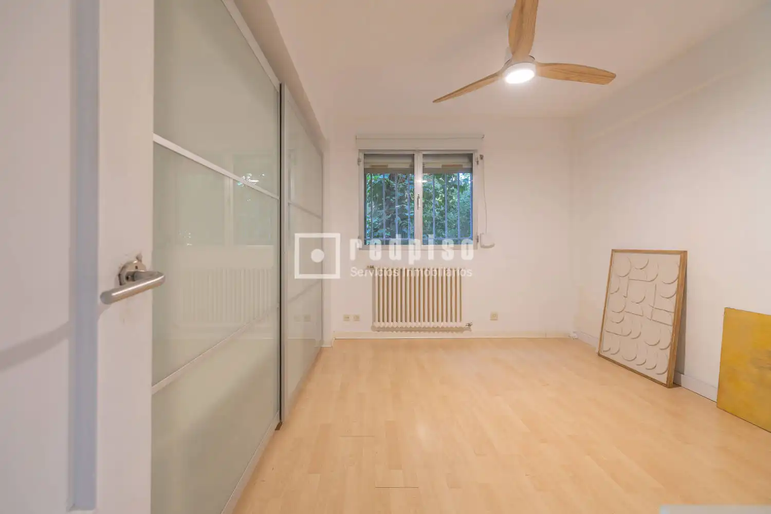 Schlafzimmer von Wohnung zum Verkauf in Madrid mit Heizung, Privatgarten und Abstellraum