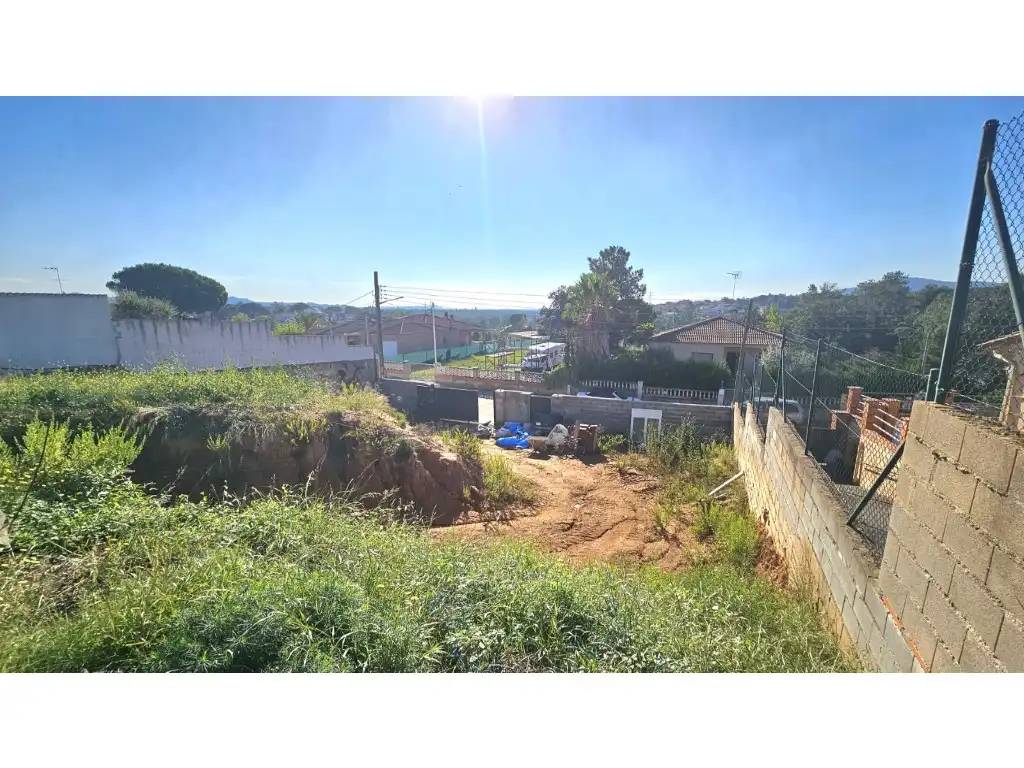 Wohnbaugrundstück zum Verkauf in Calle Emporda (P.P. I) 13, imagen 7