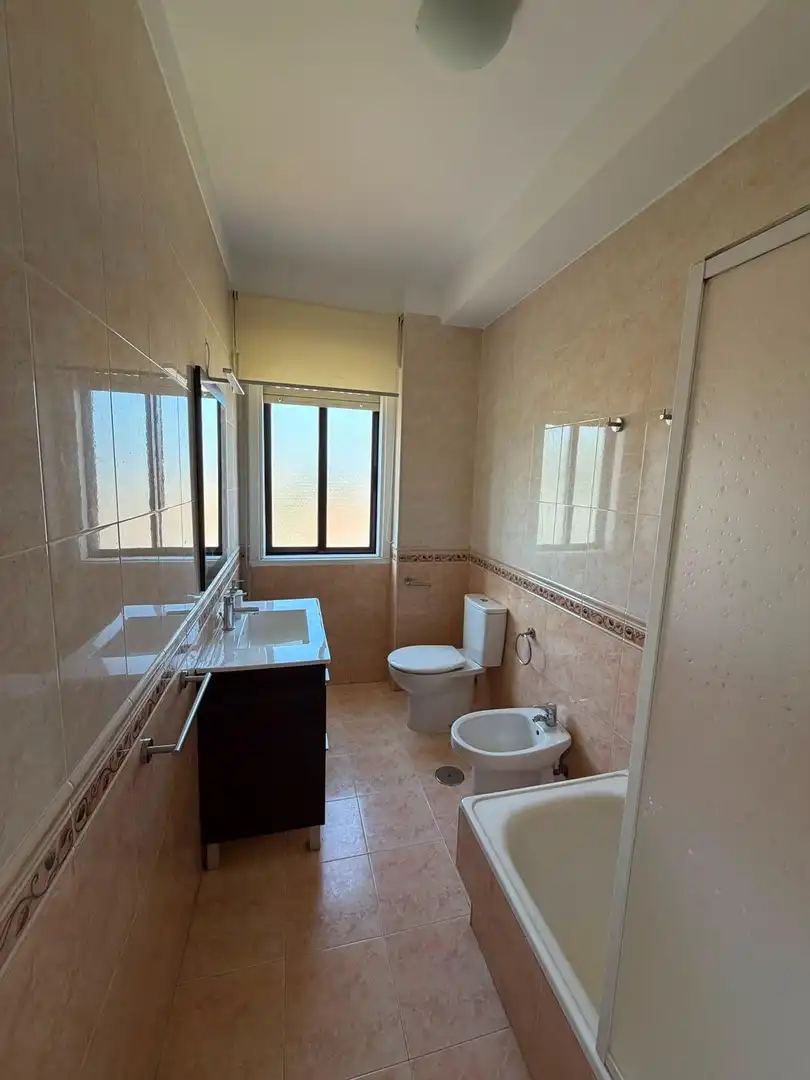 Bathroom of Flat for sale in Redondela  with Terrace