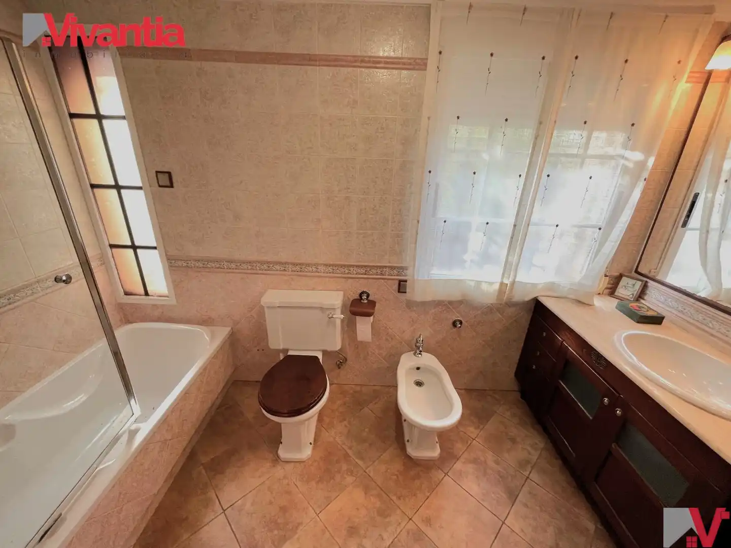 Bany de Casa o xalet en venda en Lorca amb Aire condicionat, Calefacció i Jardí privat