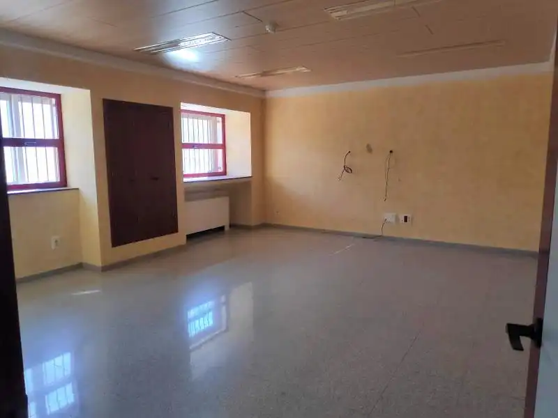 Industrial buildings for sale in Zafra