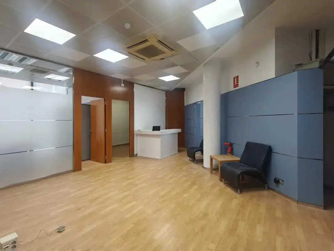Mixte résidentiel avec ascenseur à vendre à Carrer de Llull, imagen 19