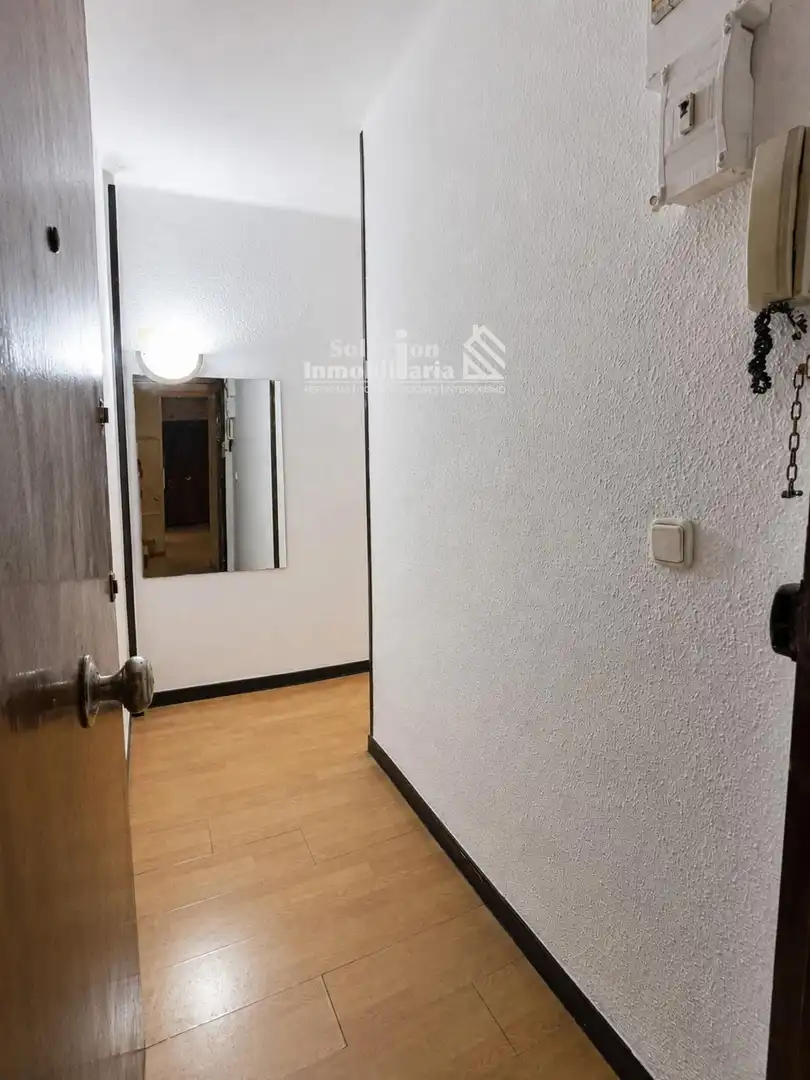 Schlafzimmer von Wohnung zum Verkauf in Salamanca mit Heizung, Terrasse und Balkon