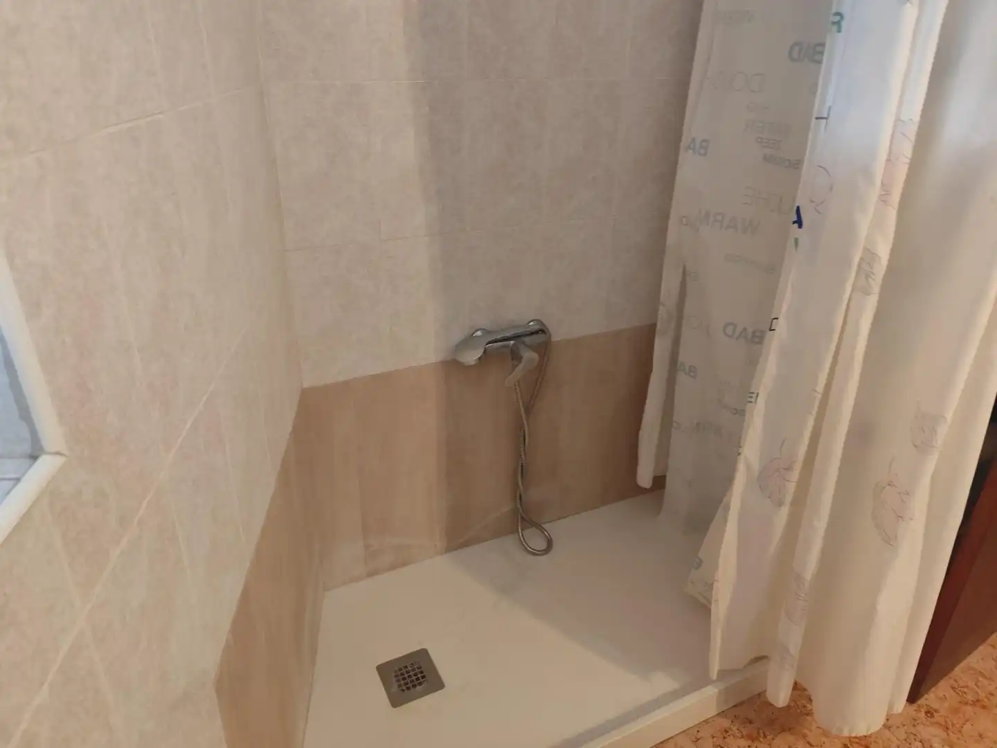 Baño de Finca rústica en venta en Mogente / Moixent con Terraza, Trastero y Amueblado