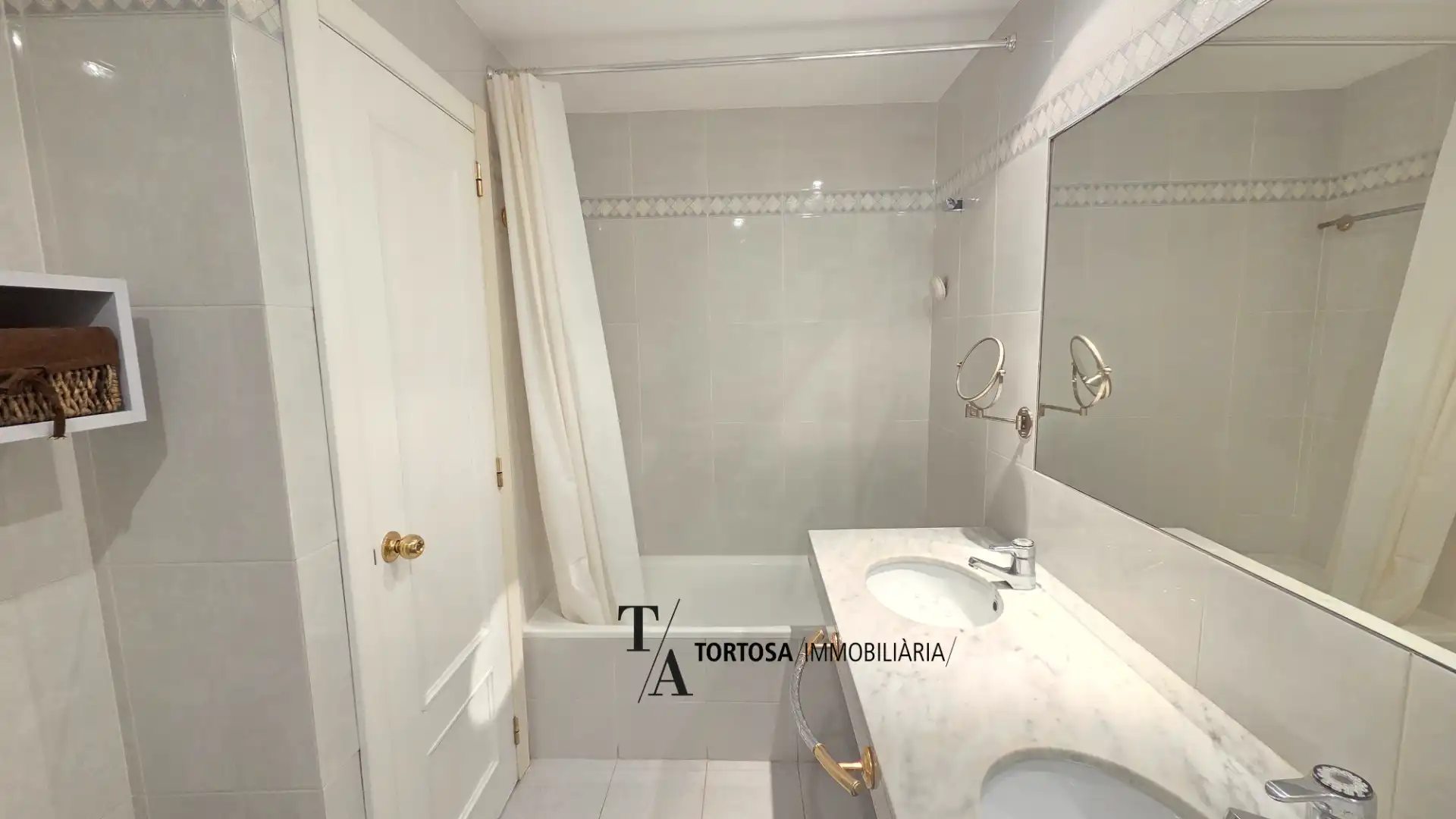 Adossat amb piscina en venda a Golf - Can Trabal, imagen 19
