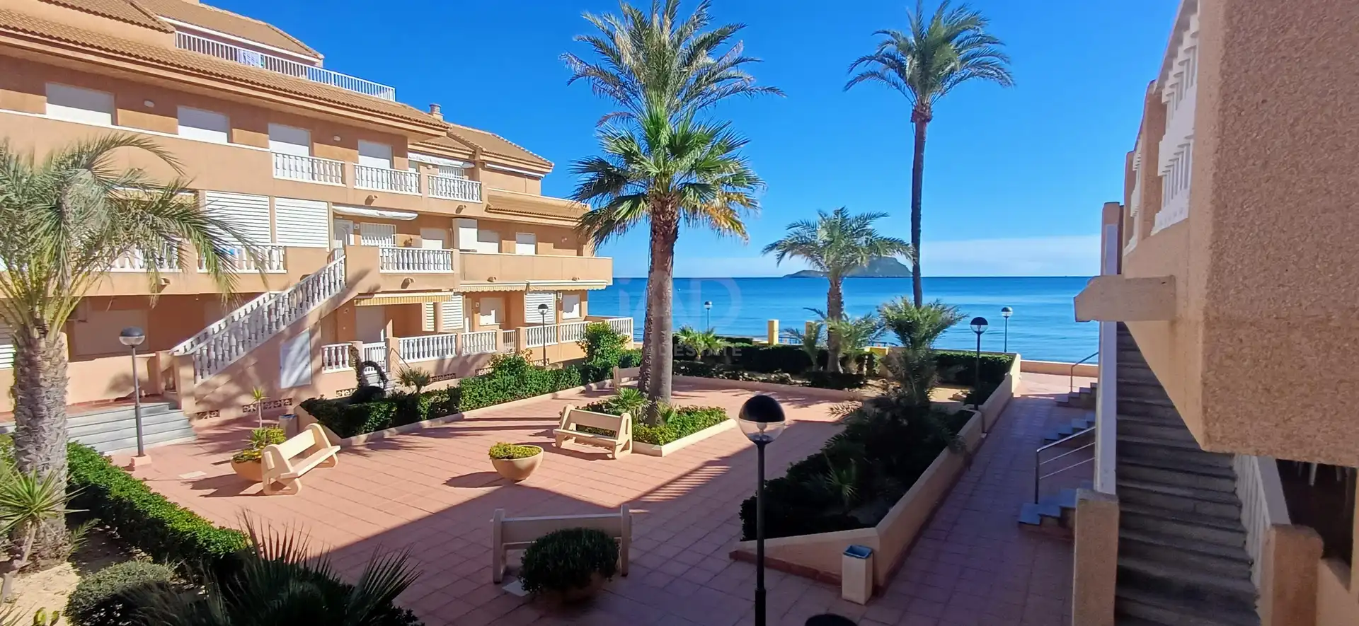 Außenansicht von Maisonette zum Verkauf in La Manga del Mar Menor mit Heizung, Terrasse und Schwimmbad