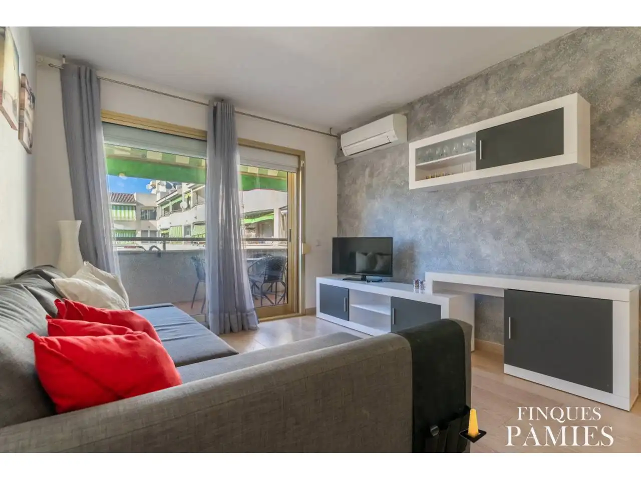 Apartament en venda a Calle Joanot Martorell, 1, Mar i Camp - Platja dels Capellans