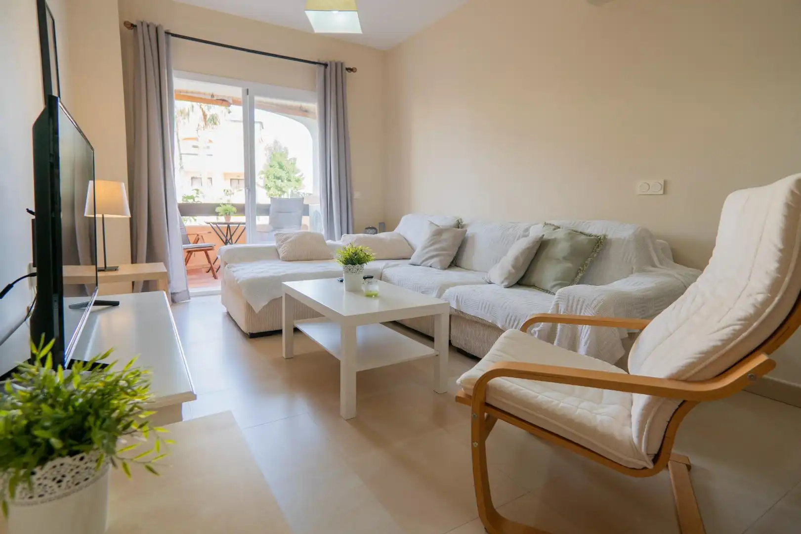 Wohnung zur Miete in Caleta de Vélez