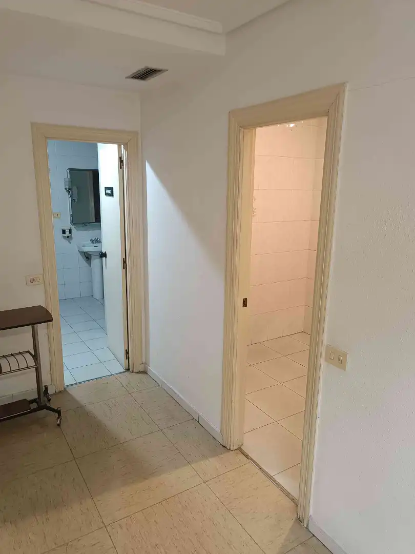 Baño de Nave industrial en venta en Derio