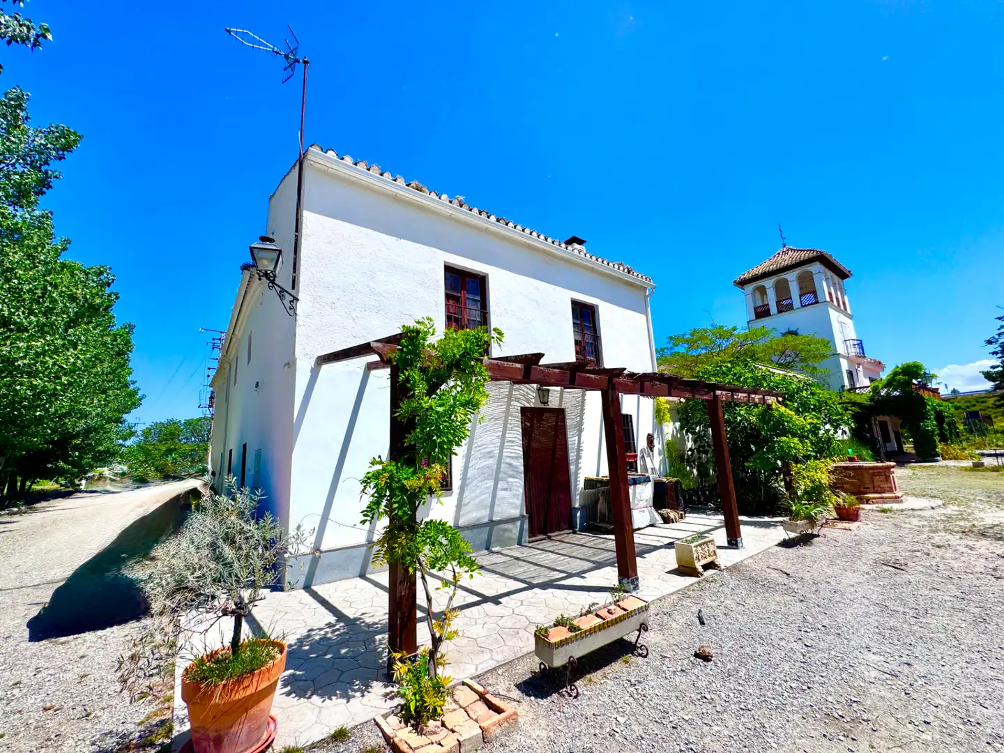 Vista exterior de Casa o chalet en venta en Granada con Jardín privado, Terraza y Trastero