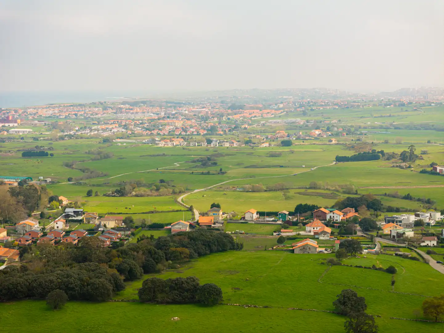 Exterior view of Residential for sale in Santa Cruz de Bezana