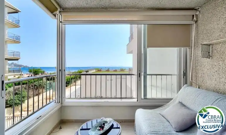 Apartment with lift for sale in Passeig Maritim, imagen 5