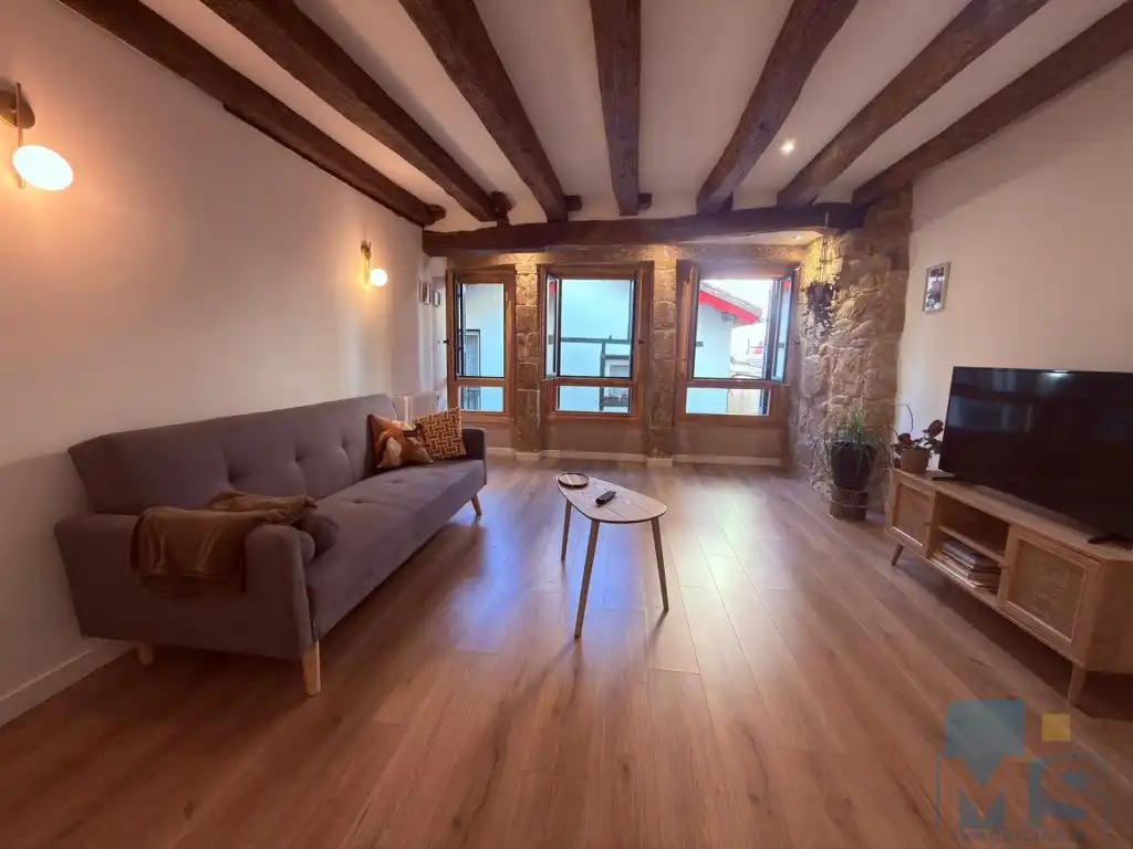 Sala de estar de Piso en venta en Pasaia con Amueblado