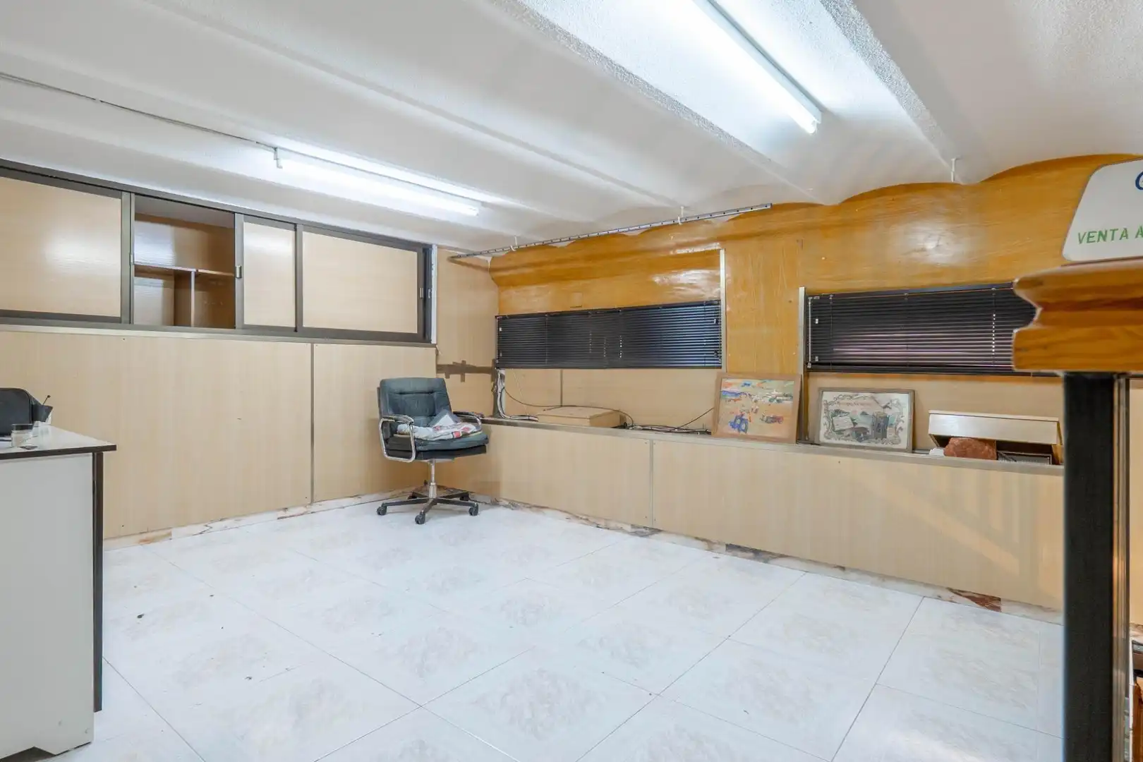 Local comercial en venda a Guadix, imagen 8