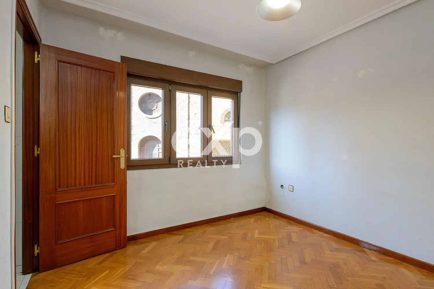 Bedroom of Flat for sale in Aller  with Heating, Terrace and Storage room