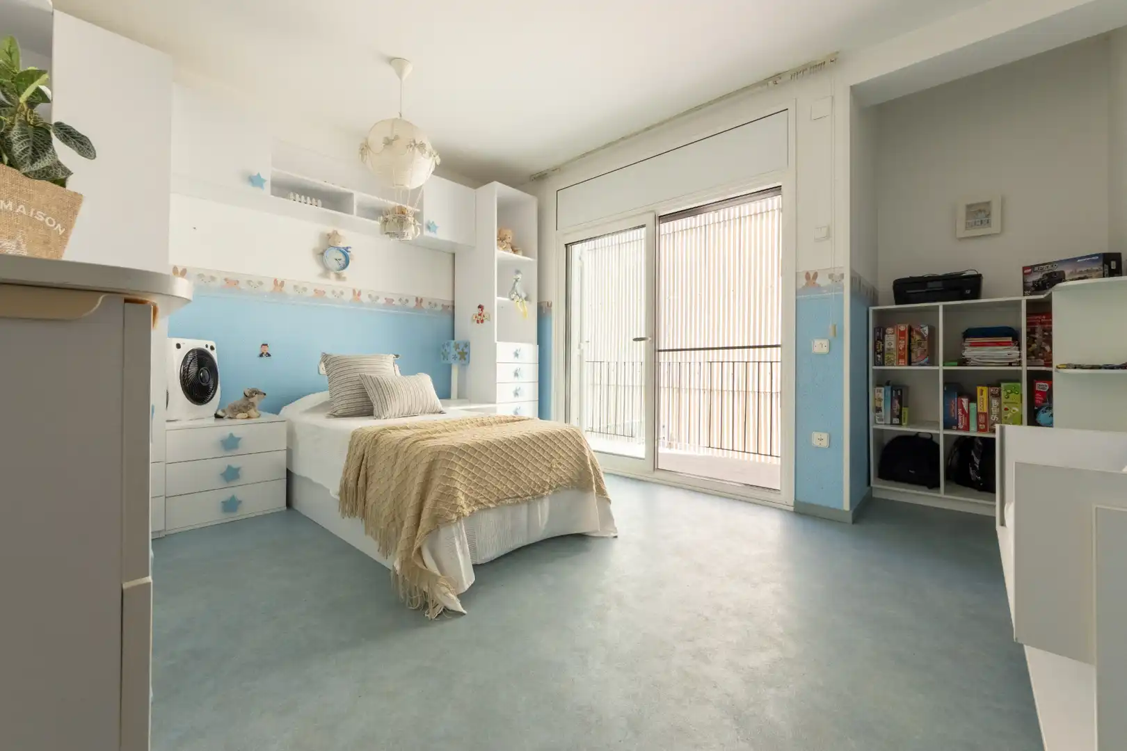 Habitación de Casa adosada en venta en Vila-seca con Calefacción, Trastero y Amueblado