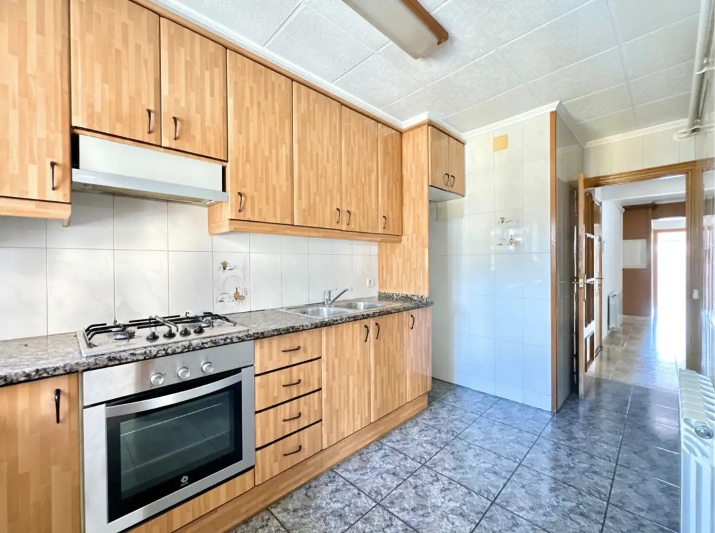 Kitchen of Flat for sale in Torelló  with Heating, Terrace and Storage room