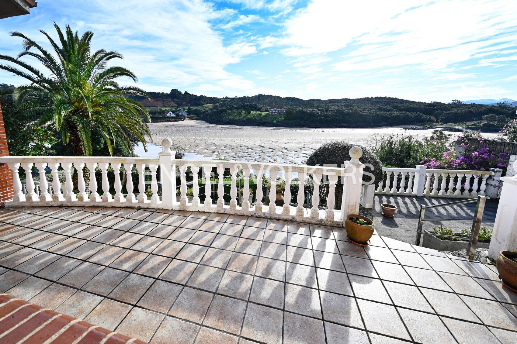 Exterior view of House or chalet for sale in Bareyo  with Heating, Private garden and Terrace