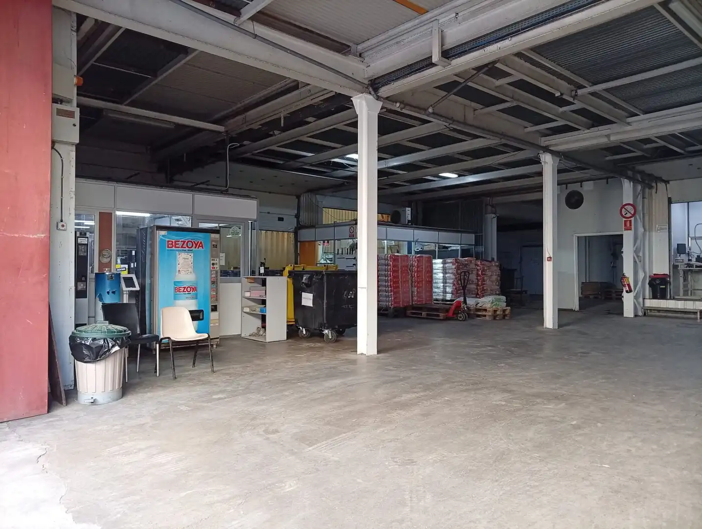 Nave industrial en venta en Montgat, Barcelona