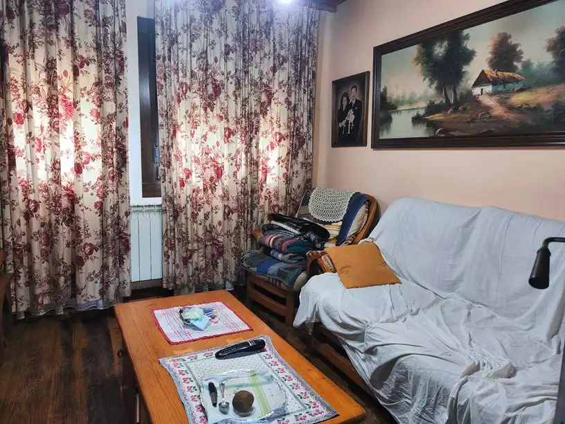 Sala de estar de Casa o chalet en venta en Belmonte de Miranda con Amueblado