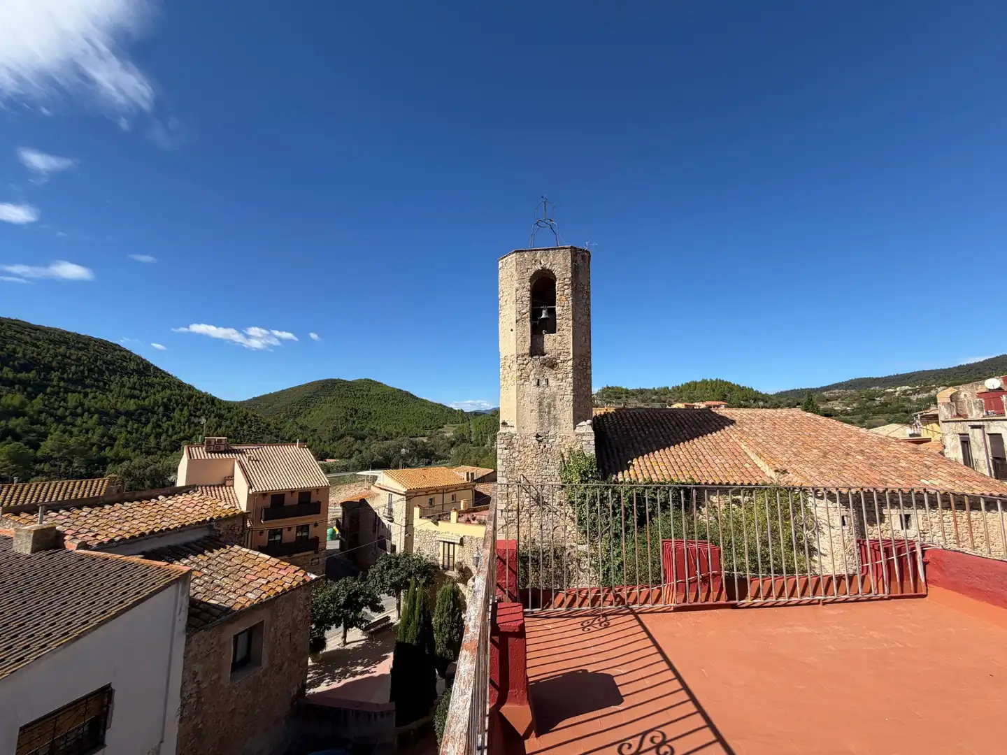 Exterior view of Houses for sale in Biure, Girona