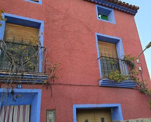 Vista exterior de Finca rústica en venda en La Vilueña amb Jardí privat, Traster i Balcó