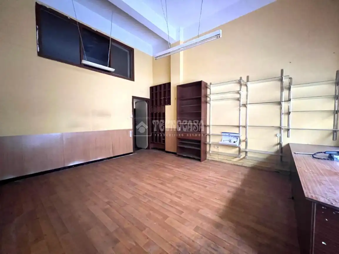 Local comercial en venda a Circular, imagen 3