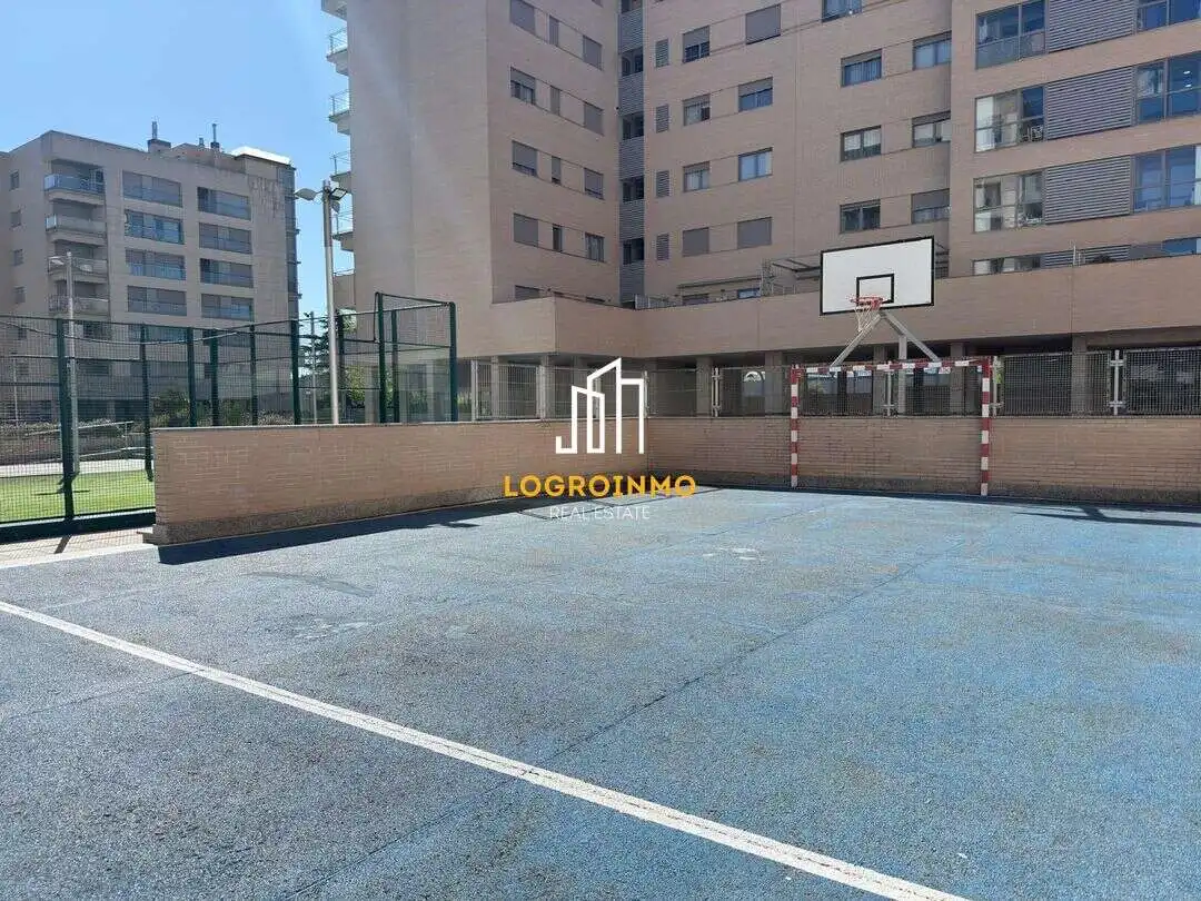 Appartamento con piscina in vendita a San Adrián, imagen 37