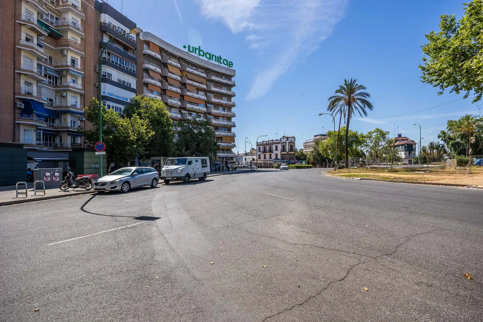 Vista exterior de Pis en venda en Sevilla amb Terrassa i Traster
