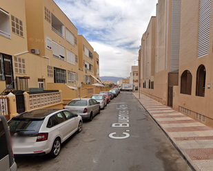 Vista exterior de Pis en venda en Roquetas de Mar