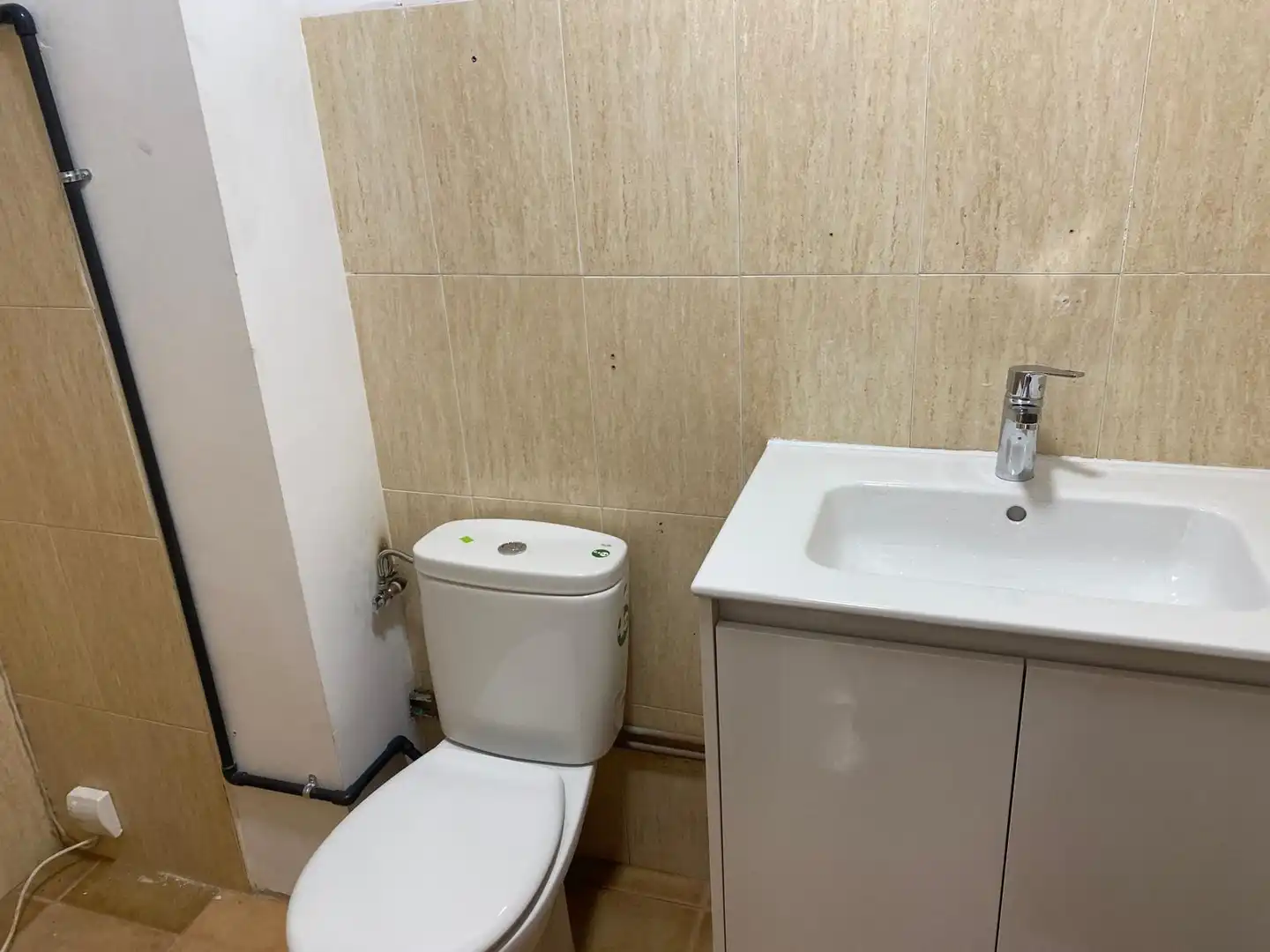 Baño de Local de alquiler en Daroca