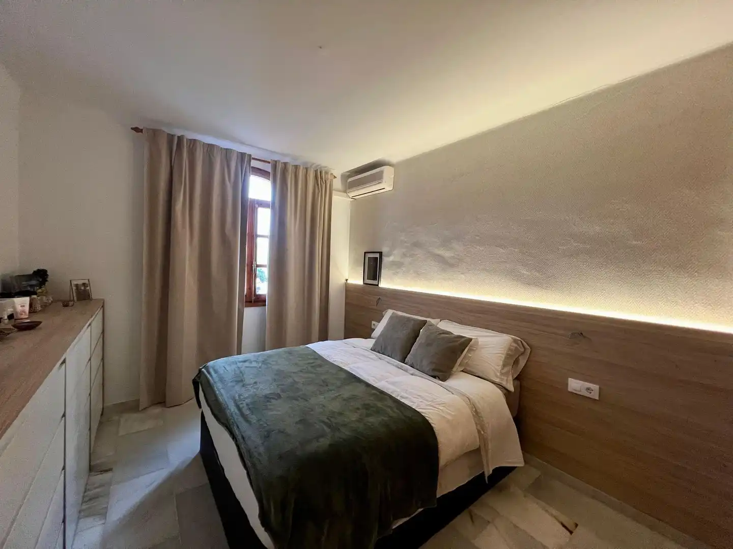 Bedroom of Flat for sale in Mojácar  with Air Conditioner, Terrace and Storage room
