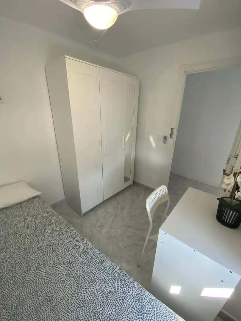 Bedroom of Attic for rent in Madrid  with Heating, Terrace and Furnished