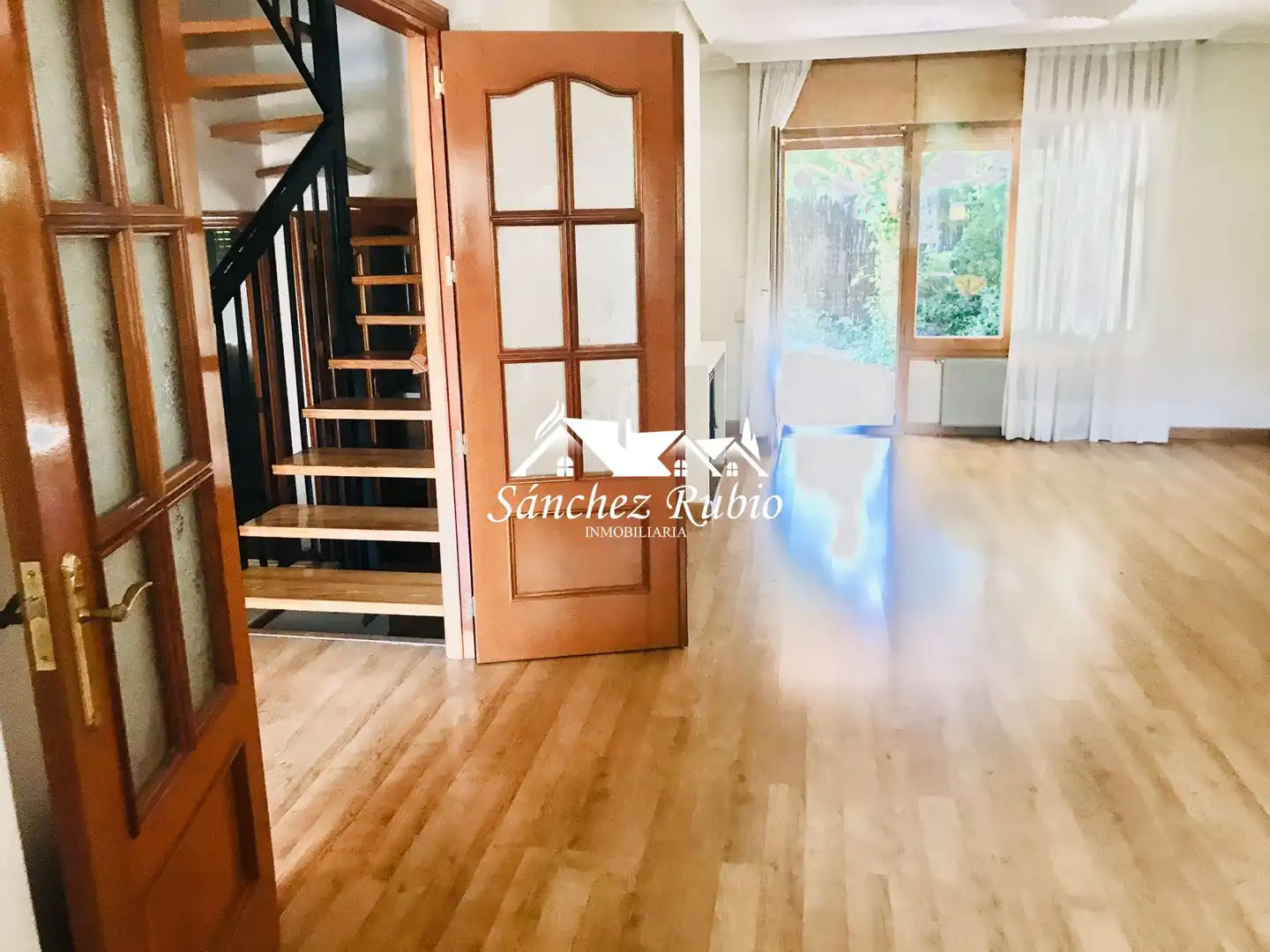 Casa a schiera con piscina in affitto a La Navata, imagen 5