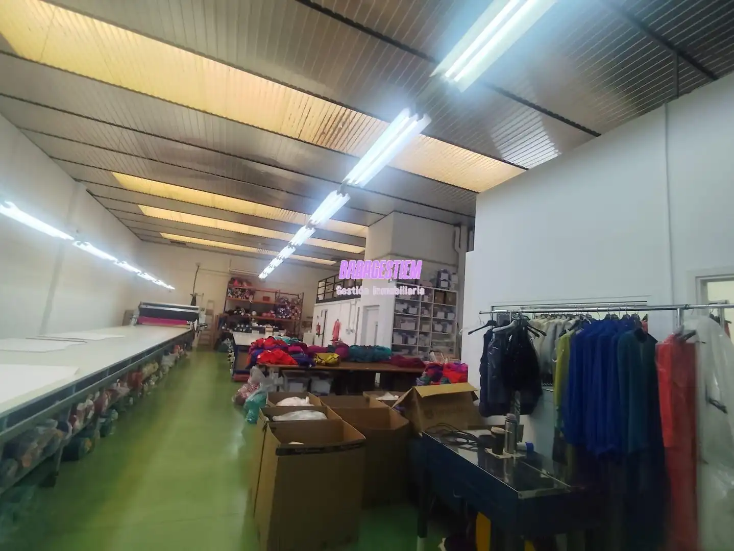 Local comercial en venta en Montigalà - Sant Crist, imagen 24