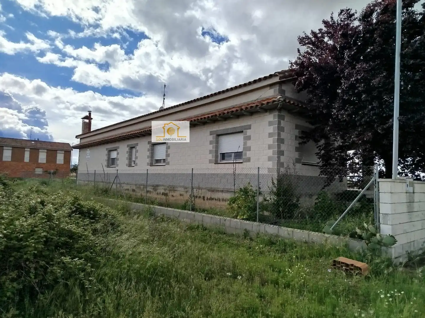Vista exterior de Casa o chalet en venta en Quintana del Marco con Calefacción y Parquet