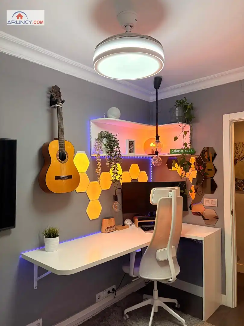 Flat for sale in Sevilla  with Air Conditioner and Furnished