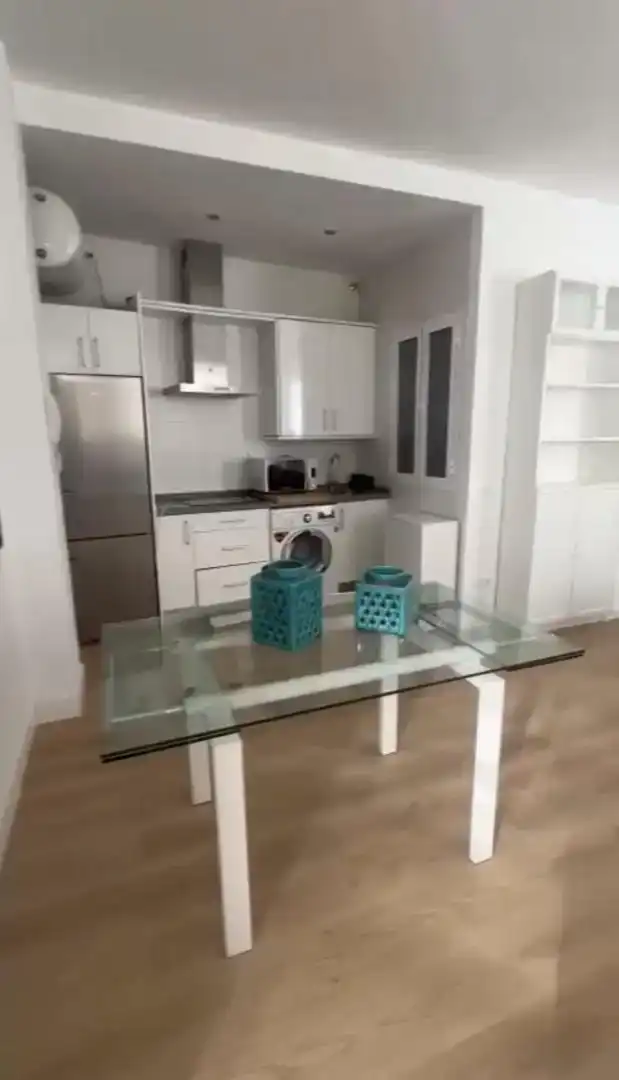 Kitchen of Flat for share in Centro