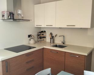 Kitchen of Flat to rent in  Granada Capital  with Air Conditioner, Heating and Community pool