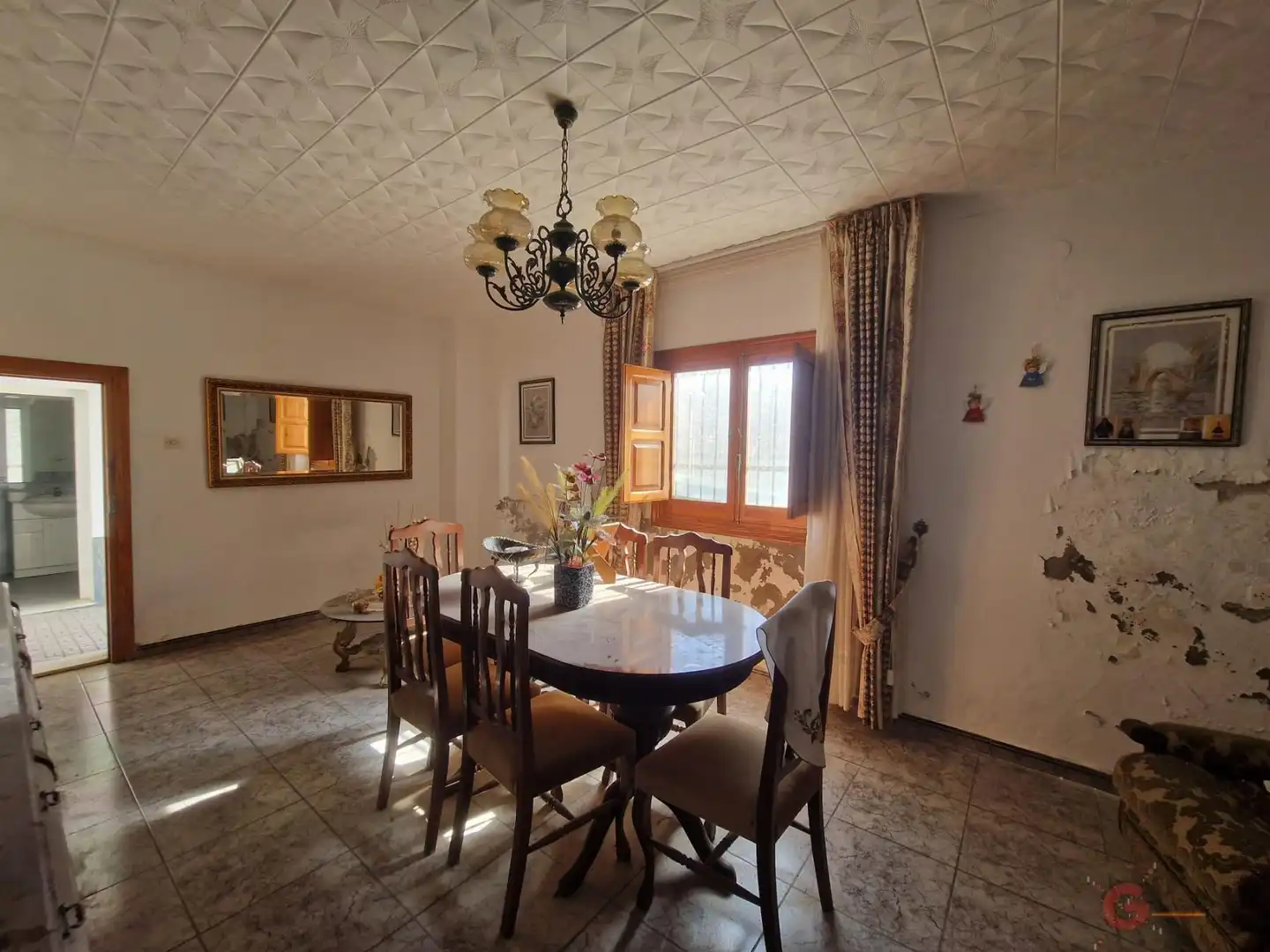 Houses for sale in Lobres