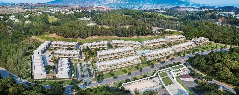 Vista exterior de Casa adosada en venda en Mijas amb Aire condicionat, Calefacció i Jardí privat