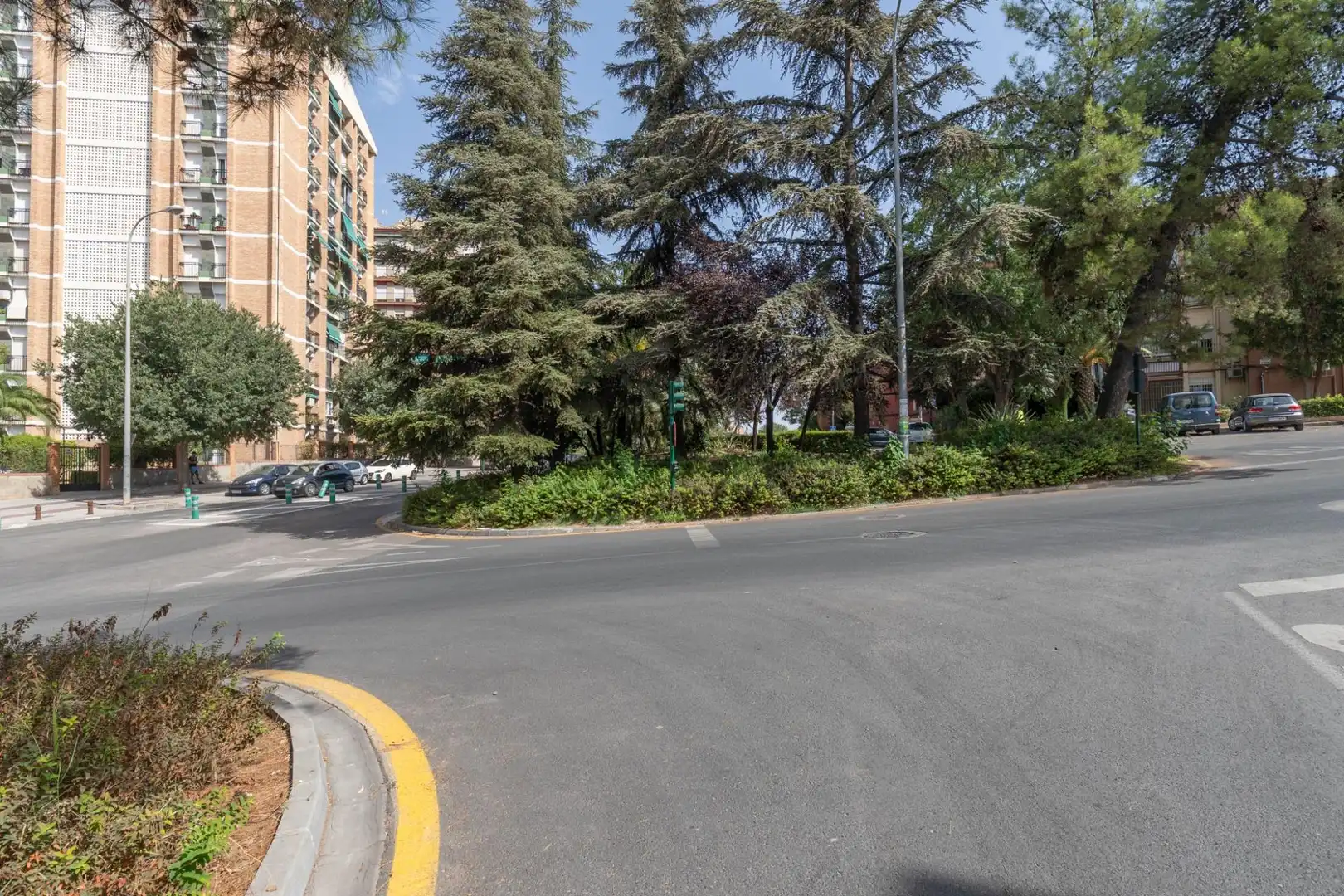 Exterior view of Flat for sale in Granada  with Air Conditioner, Heating and Furnished