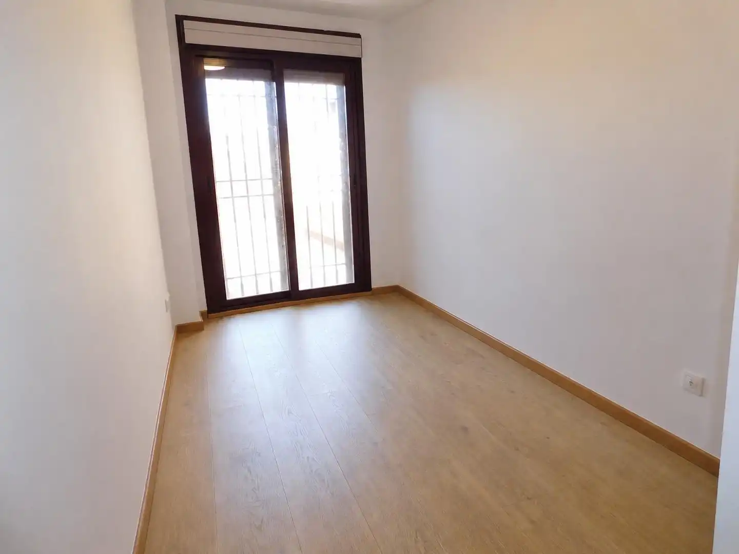 Schlafzimmer von Erdgeschoss zum Verkauf in Magán mit Klimaanlage, Heizung und Terrasse