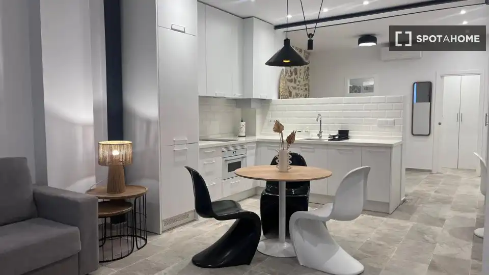 Habitación en El Pópulo - Santa María