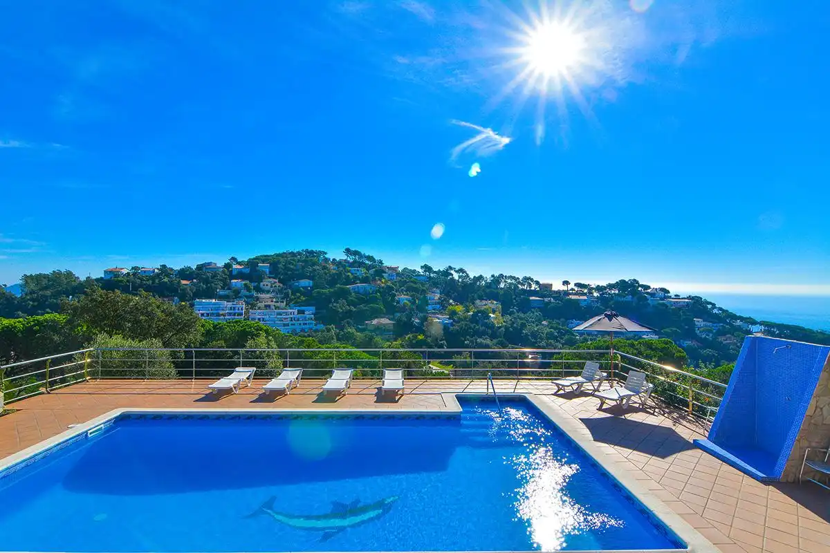 Casa amb piscina en venda a Serra Brava, imagen 2