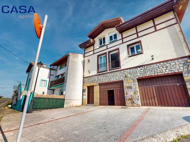 Reihenhaus mit Balkon zum Verkauf in Oriñón - Allendelagua