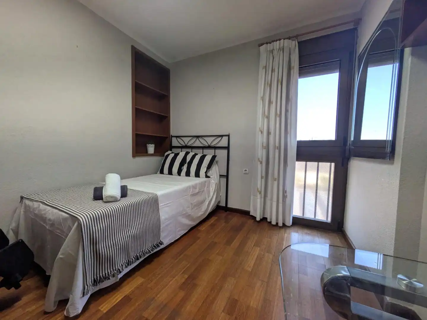 Habitación de Piso en venta en Valencia con Aire acondicionado y Parquet