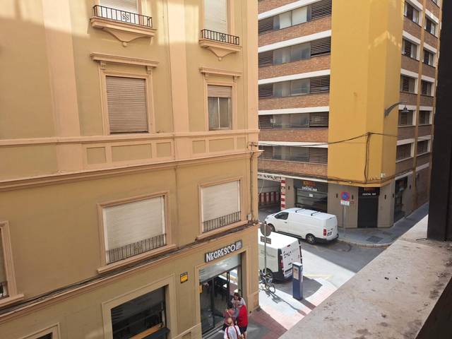 Piso en Venta en Ensanche Centro - Puerto